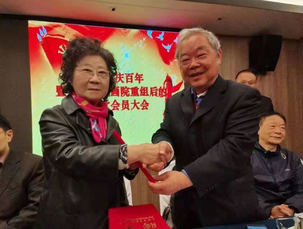 微信图片_20210419141226.jpg